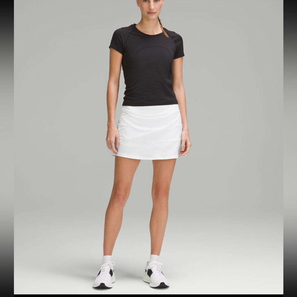 Lululemon Light Grey Women’s Pace Rival Mid-Rise Skirt (Long) – Size 12